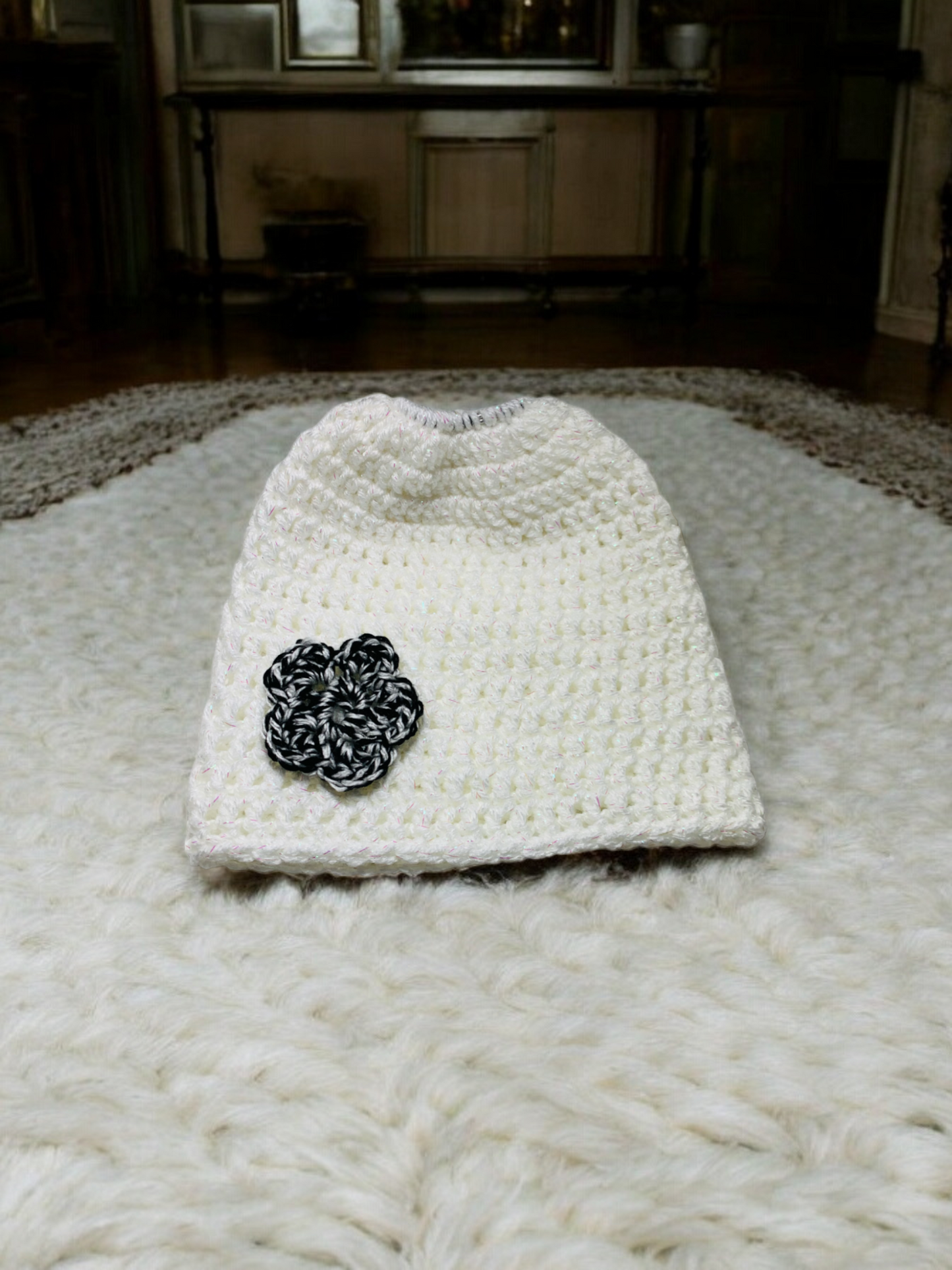 Black stripe flower- Girl's messy bun beanies