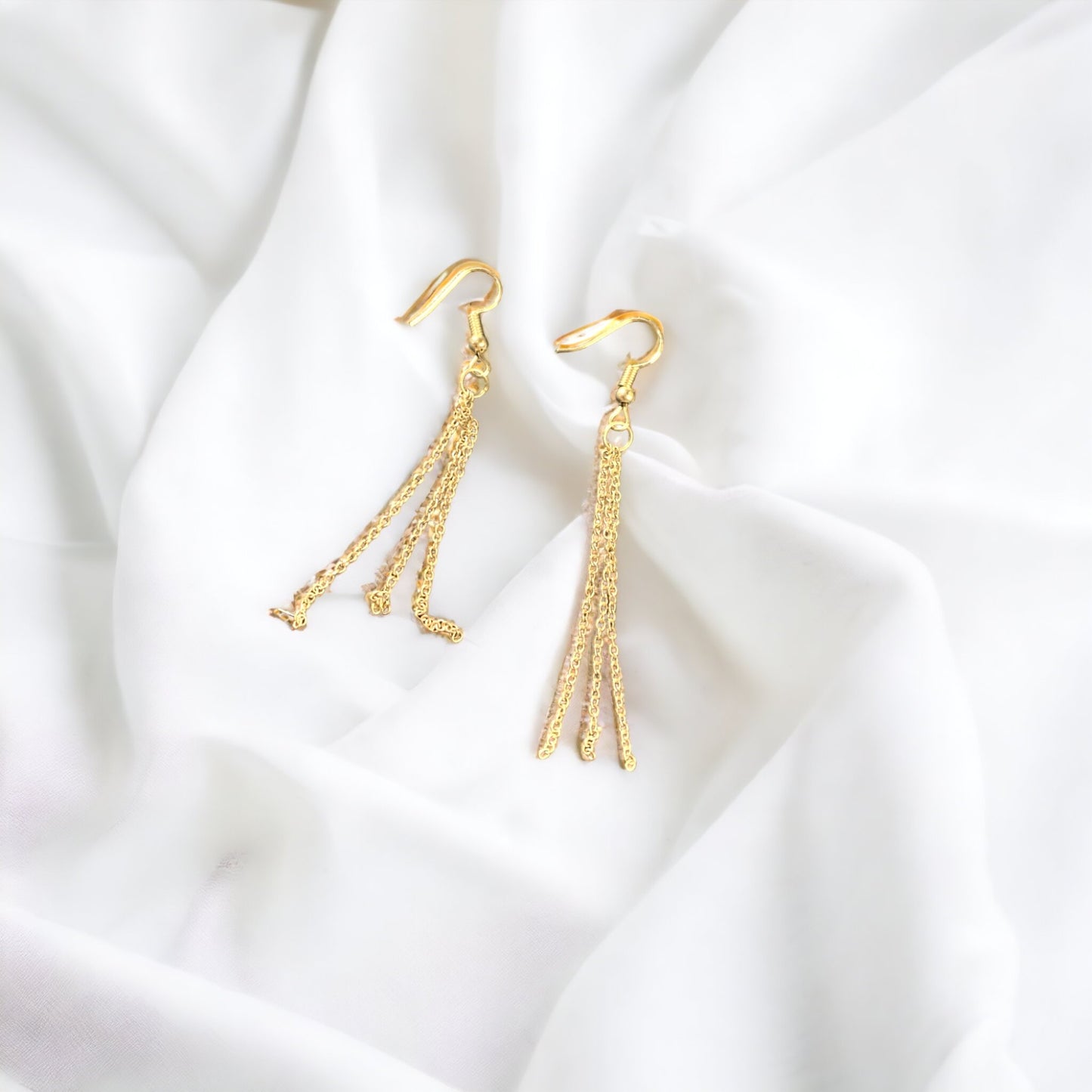 Chain earrings