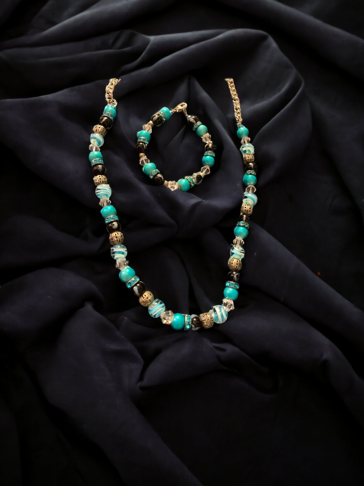 Pretty in teal jewelry set